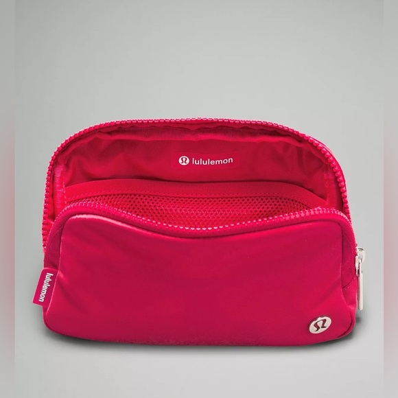 Lululemon Everywhere Belt Bag 1L Cherry Mist Fanny Pack Crossbody Designer New - Picture 4 of 16